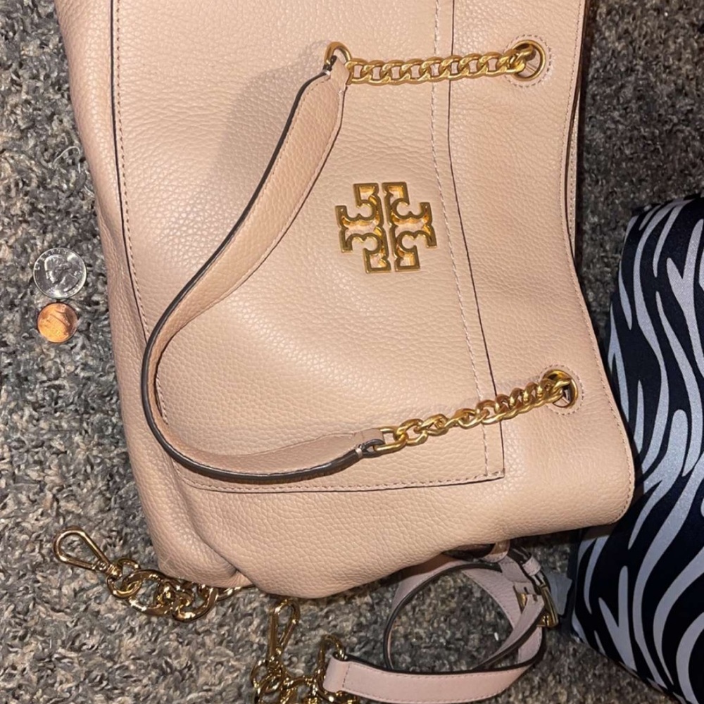 Tory burch